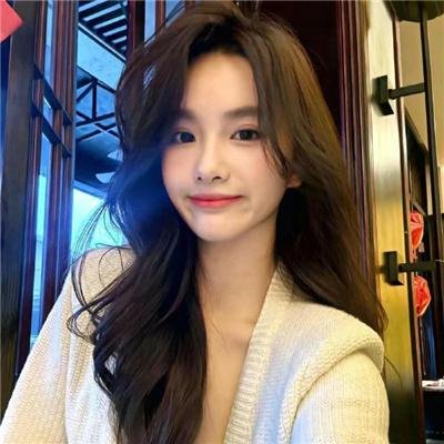 麻辣老师1这个女生有点冷
